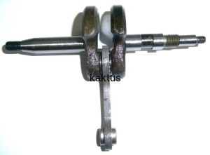 WAŁ KORBOWY PILARKI SPALINOWEJ OLEO-MAC 935