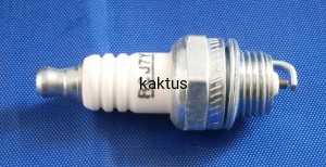ŚWIECA ZAPŁONOWA RCJ7Y CHAMPION PILARKI